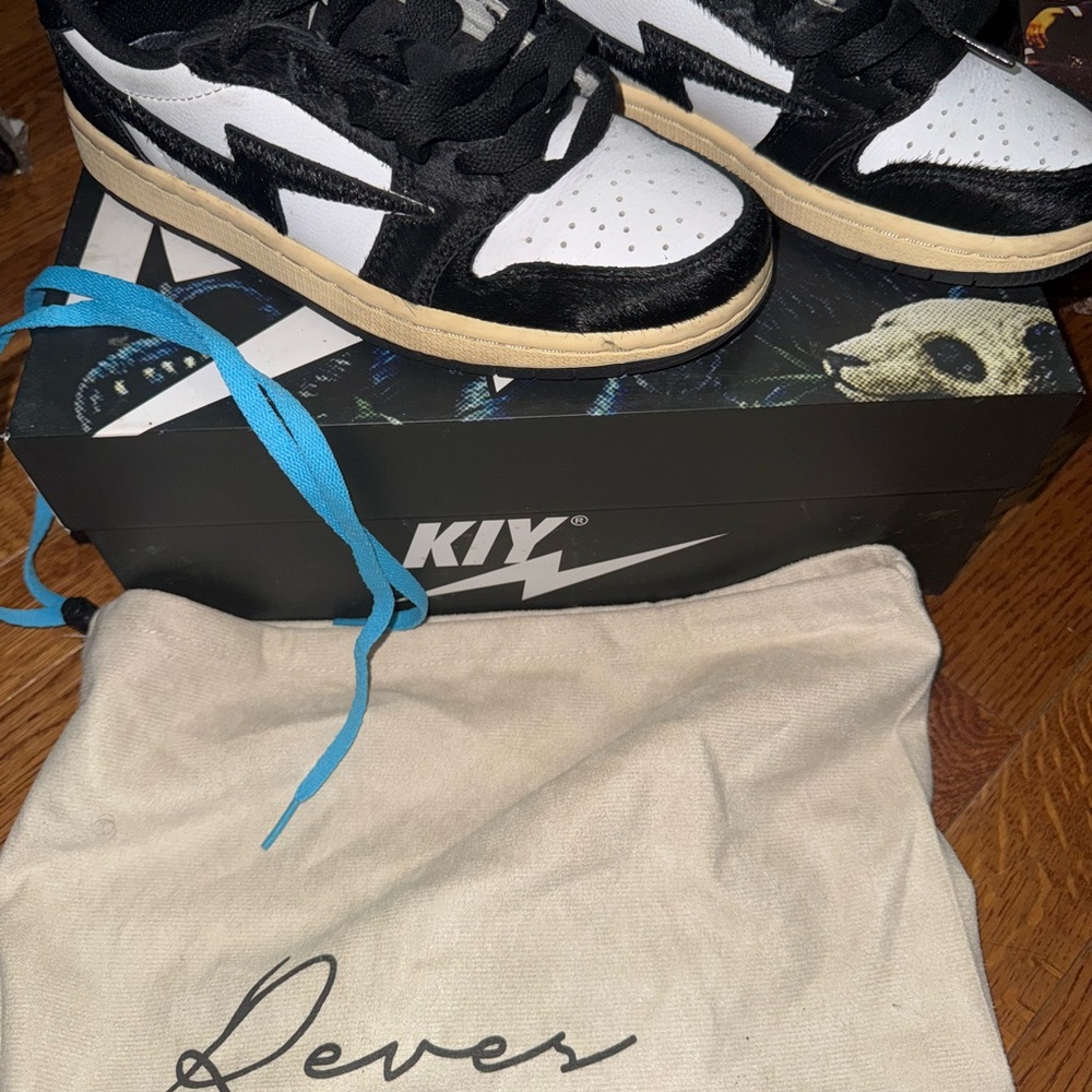 Kool KIY “Panda” LIMITED EDITION!Black and White Sneakers